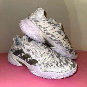 Adidas Barricade Women’s 9 White & Silver